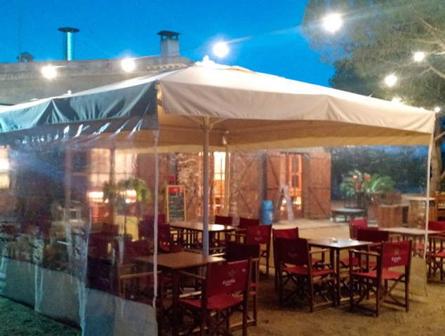 Terrassa Exterior del Tarannà Parc Forestal de Mataró