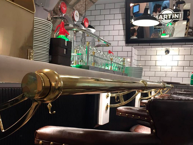 Barra interior del restaurant Cal Barquer d'Alella