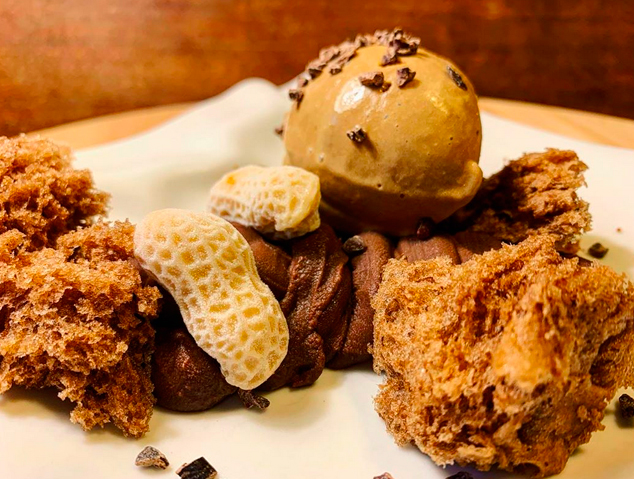 Un dels postres del restaurant Els Garrofers d'Alella