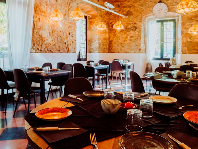 interior del restaurant Sant Jaume de Premià de Dalt