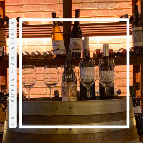 Regala un tasst de vins
