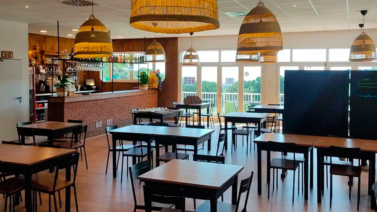 menjador del restaurant tarannà la laru de Mataro